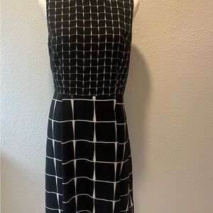 Who What Wear Black and White Checkered Midi Dress